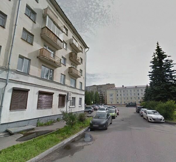 Отделение банка Юниаструм по адресу проспект Троицкий 61